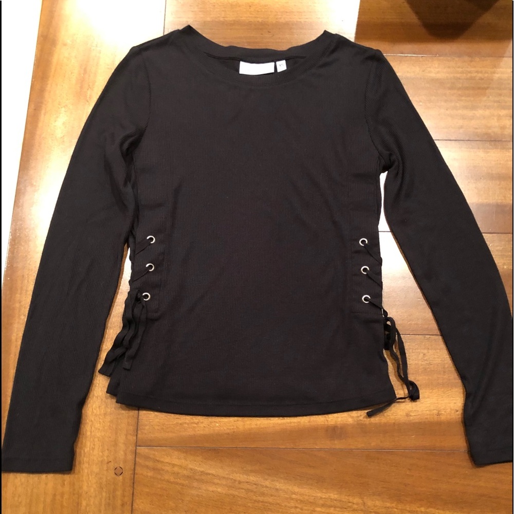 NWOT- k/lab long sleeve ribbed top with side ties